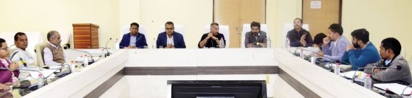 नोडल अफसर लगातार धान खरीदी केंद्रों का दौरा करें