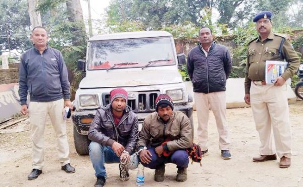 बोलेरो चोरी, 2 गिरफ्तार