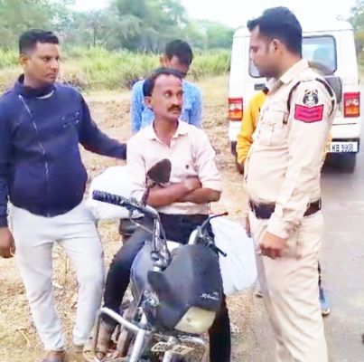 अवैध शराब तस्करी, एक आरोपी गिरफ्तार