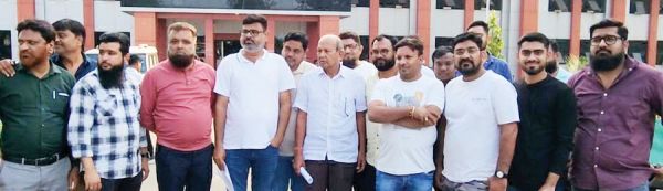 बफर लिमिट से अधिक हो गया है खरीदी केंद्रों में धान जमा