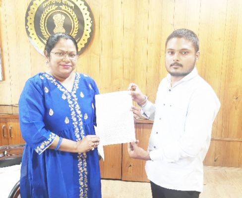 दो पंचायत सचिवों के परिजनों को मिली अनुकंपा नियुक्ति