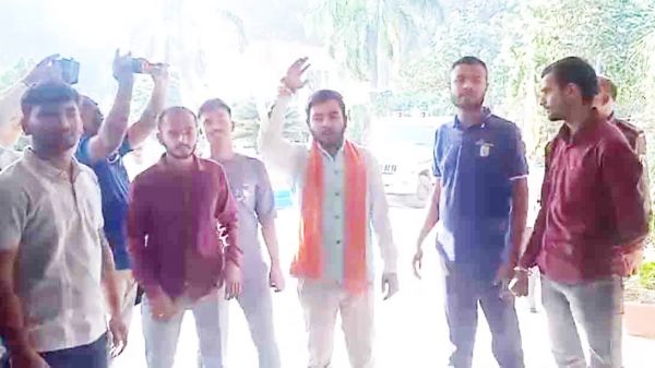 परीक्षा देकर निकला सेंट्रल स्कूल का छात्र बेहोश