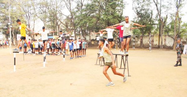 अग्निवीर भर्ती रैली में प्रदेश के युवा दिखा रहे दमखम