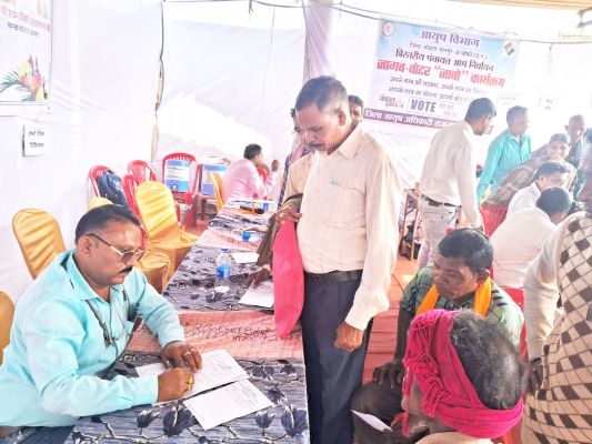 मेला में सैकड़ों रोगियों ने कराया उपचार