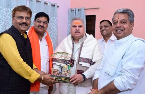 जामवाल-साय ने ली बैठक, निकाय चुनाव तैयारियों पर चर्चा