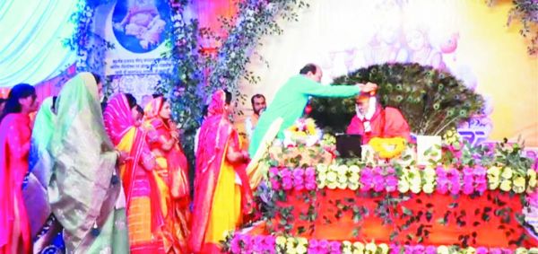 गुरु कृपा से ही व्यक्ति का कल्याण संभव-डॉ. इदुभवानंद महाराज