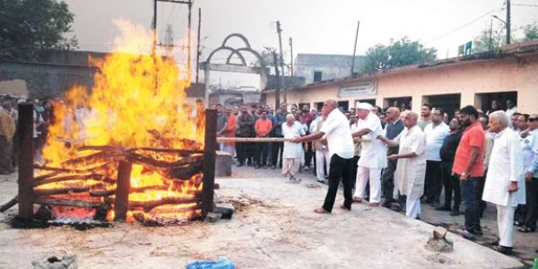  पूर्व विधायक के पिता का निधन