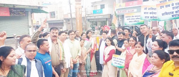लोकतंत्र की आधारशिला है हमारा संविधान- संगीता
