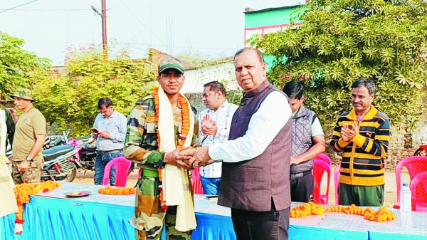 अग्निवीर में चयनित युवाओं का शिवरतन ने किया सम्मान