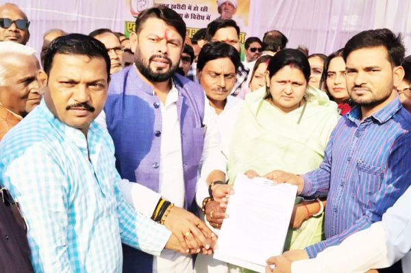 भाजपा सरकार ने किसानों को ठगने का काम किया - छाबड़ा