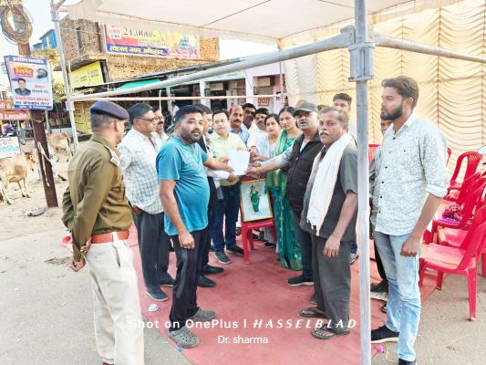 सरकार की गलत नीतियों से किसान परेशान