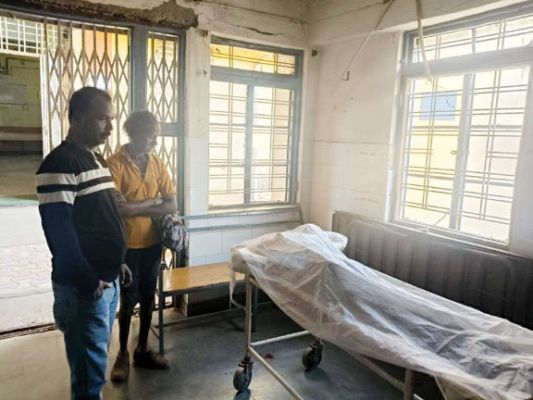 वाहन की चपेट में बाइक सवार युवक की मौत