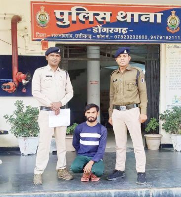 शादी का झांसा देकर रेप, फरार आरोपी गिरफ्तार