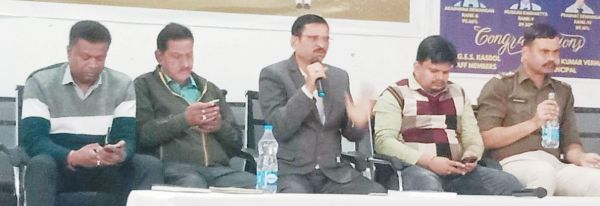 ग्राम पटेल संघ व कोटवार संघ की बैठक