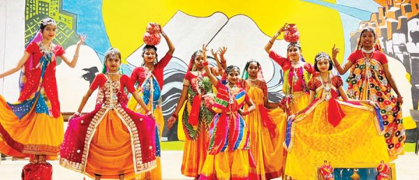 केंद्रीय विद्यालय बचेली में स्थापना दिवस समारोह