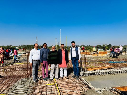 संभागीय अग्रवाल सभा का भवन ले रहा है आकर, निरीक्षण