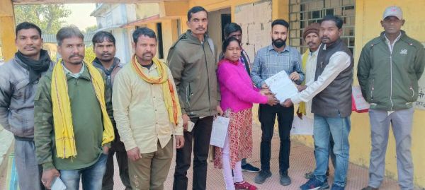 सरकारी कर्मचारियों की नेटवर्क मार्केटिंग में संलिप्तता