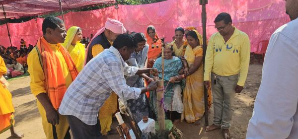 गिरिगोवर्धन पूजा का  पारंपरिक आयोजन