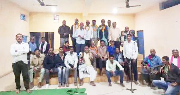 निषाद समाज के अध्यक्ष चुने गए  पन्ना निषाद, नरोत्तम उपाध्यक्ष
