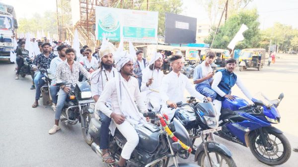 सतनामी समाज ने निकाली बाइक रैली 