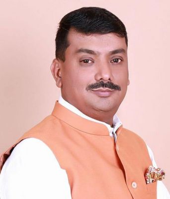 विधायक शुक्ला ने उठाए रिवर व्यू रोड, अमृत मिशन और धान खरीदी के सवाल