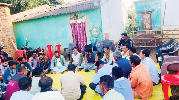 सुपर स्पेशलिस्ट अस्पताल निरस्त करने के विरोध में कांग्रेस की 21 को पदयात्रा, बैठक में बनी रणनीति