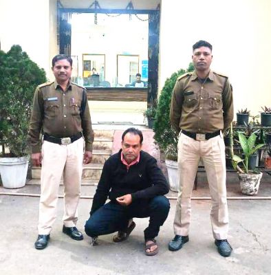 चोरी की संपत्ति खरीदने वाला कबाड़ी गिरफ्तार 