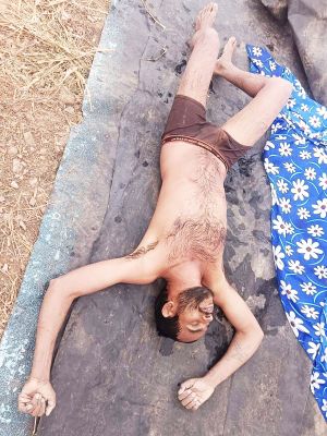 युवक की मिली लाश, परिजनों ने जताई हत्या की आशंका