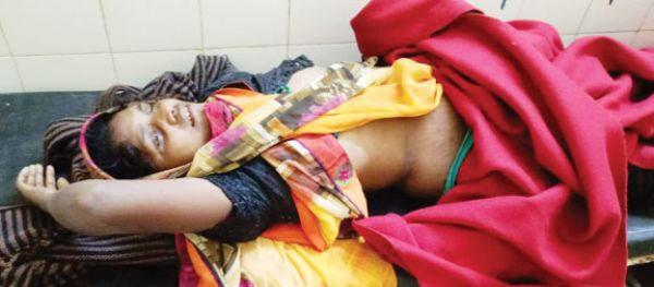 बोलेरो की ठोकर से पति-पत्नी सहित 7 वर्षीय बेटे की मौत
