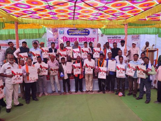 सुशासन सप्ताह:  जिले के सभी विकासखंडों में किसान सम्मेलन