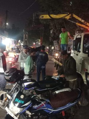 यातायात पुलिस ने 65 वाहनों से वसूला 20 हजार