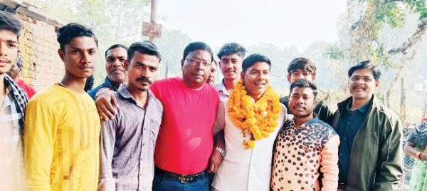 बारी समाज ने नवनियुक्त भाजपा मंडल अध्यक्ष दिनेश का किया स्वागत