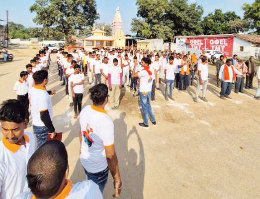 विहिप बजरंग दल का शौर्य संचलन
