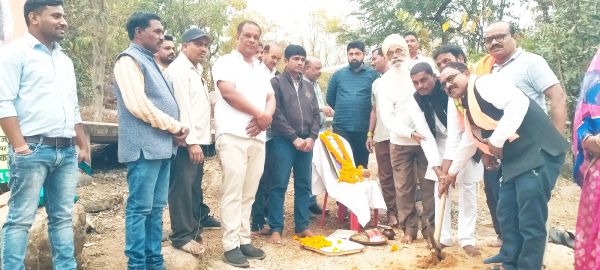 सुशासन दिवस पर अटल परिसर का भूमिपूजन