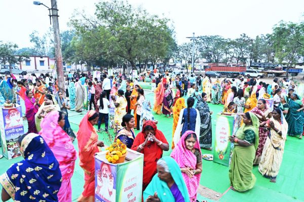 तुलसी पूजन दिवस मनाया गया 