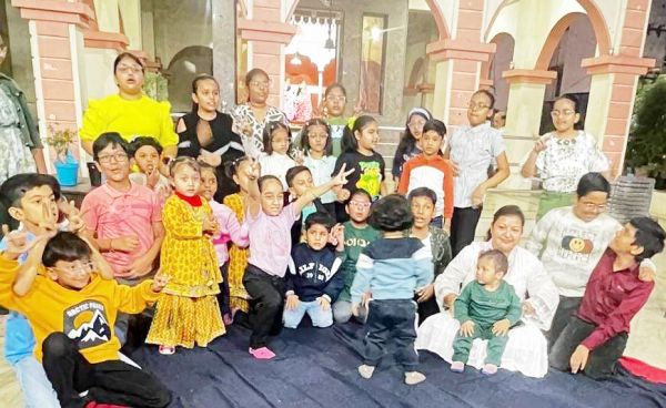 पार्क एवेन्यू में महिला विंग का कार्यक्रम