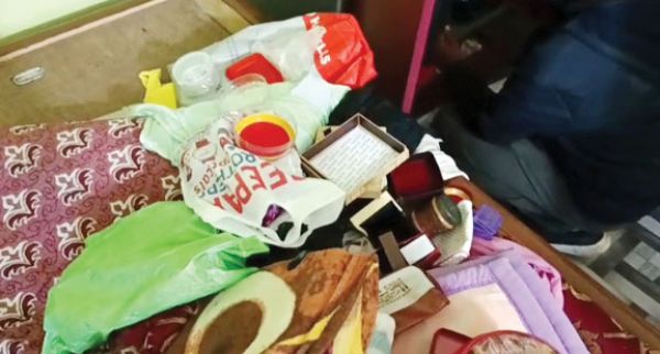सूने मकान का तोड़ा ताला, लाखों के जेवर पार