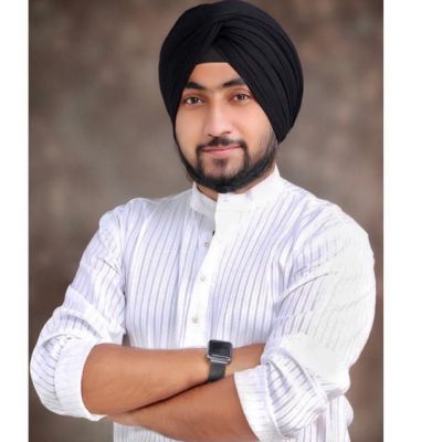 जिस चौराहे की पहचान है संविधान, उसे नशे का अड्डा बनाने पर तुला आबकारी - गुरभेज