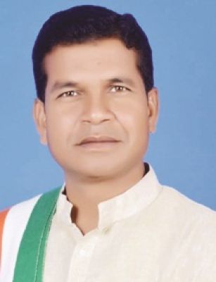 आरक्षण में कटौती, पिछड़ा वर्ग समाज के साथ कुठाराघात - मोहन मरकाम