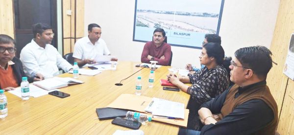 धान खरीदी में गड़बड़ी पर केंद्र प्रभारी को हटाने का निर्देश