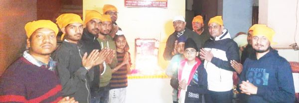 पूर्व प्रधानमंत्री डॉ. मनमोहन सिंह को गुरुद्वारा में दी श्रद्धांजलि