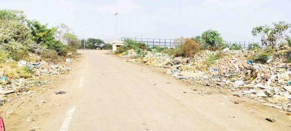 खरसिया रैक पाइंट के आसपास कचरे का अंबार