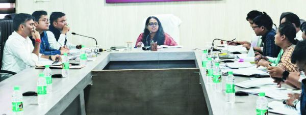 जनदर्शन के आवेदनों का शीघ्र निराकरण के निर्देश