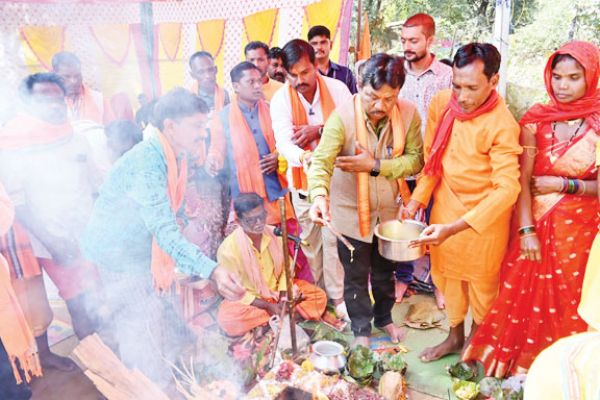 प्रधानमंत्री को बस्तर के जनता की चिंता है- महेश कश्यप