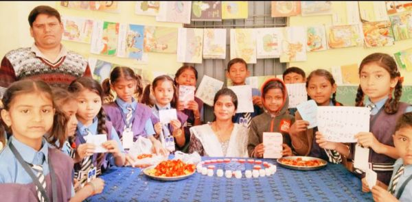 अंधविश्वास और कुरीतियों को छोडक़र अच्छाइयों को अपनाएं