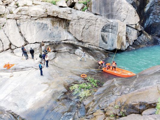 डूबे नाबालिग छात्र की दूसरे दिन मिली लाश
