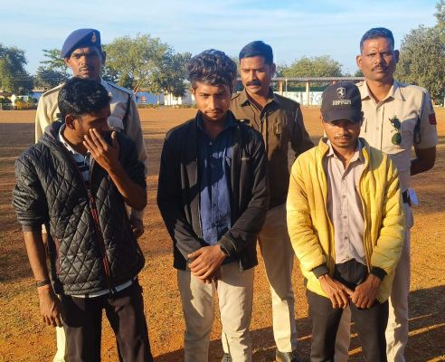 पूछताछ के बाद 3 कम्प्यूटर ऑपरेटर भेजे गए जेल