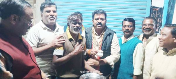 डिप्टी सीएम शर्मा ने कई कार्यों का किया भूमिपूजन, चाय पर चर्चा भी