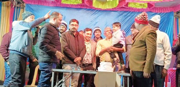 व्यापारी मिलन समारोह: विभिन्न सांस्कृतिक और मनोरंजक कार्यक्रम
