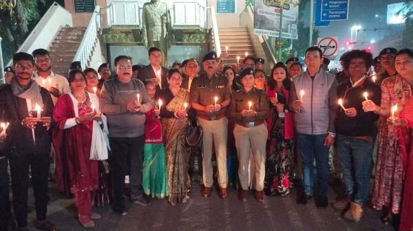 शहीदों को श्रद्धांजलि के साथ हुआ सडक़ सुरक्षा माह का उद्घाटन